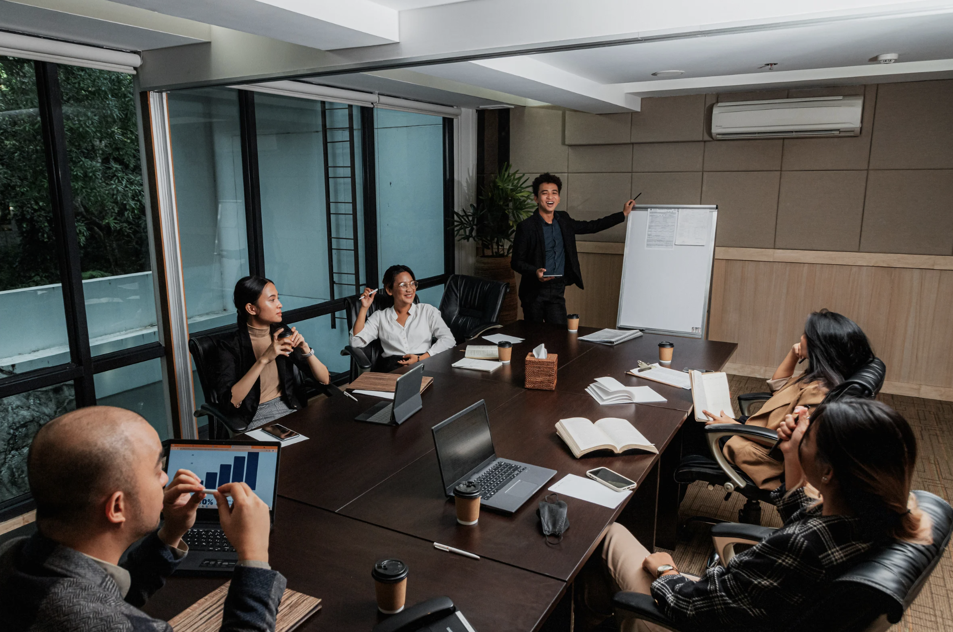 Leadership Skills That Will Define Executive Success In 2025